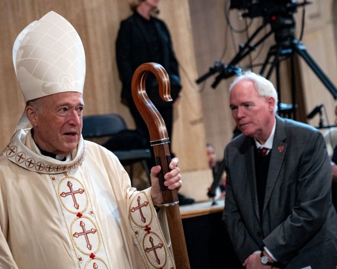catholic-archbishop-rebukes-the-traitor’s-‘war’-on-immigrants-while-doj-supports-religious-politicking