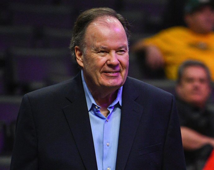 dennis-haskins,-principal-on-tv’s-‘saved-by-the-bell,’-dies-at-75