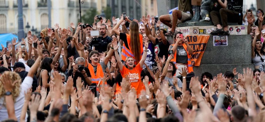 madrid-residents-feel-the-impact-of-spain’s-housing-crisis