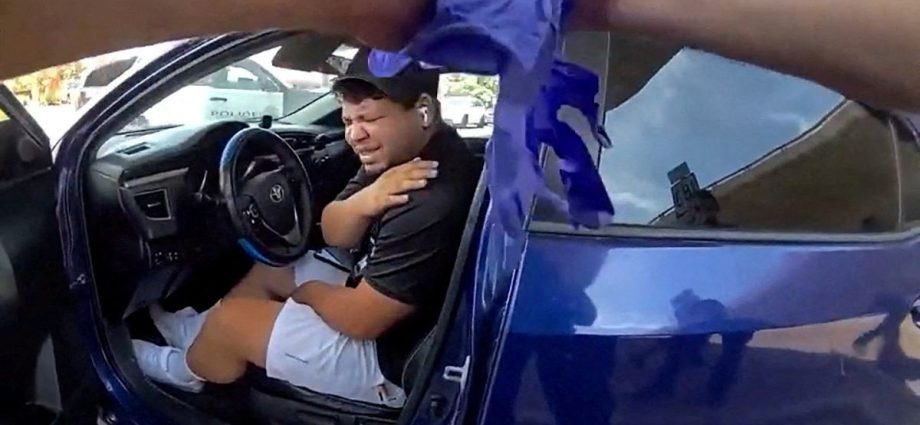 venezuelan-man-shot-by-ice-officer-in-texas-is-charged-with-assault