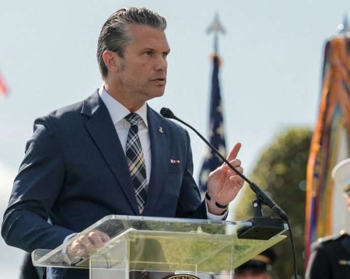 hegseth-to-cut-number-of-us-general-and-admiral-positions-by-20%