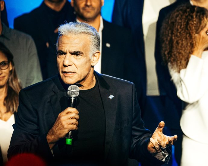 israel’s-lapid-accuses-netanyahu-of-‘fear-mongering’-over-attack-warning