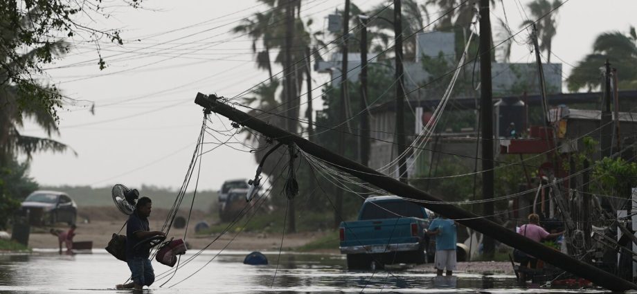 hurricane-polo’s-remnants-bringing-more-rain-to-flood-struck-us.-southwest