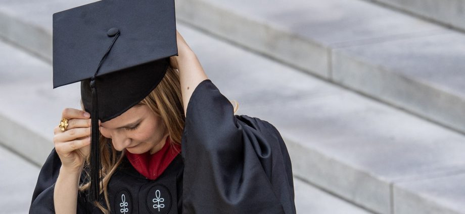 is-the-department-of-education-banning-some-college-degrees?-no,-but-social-media-can’t-help-itself