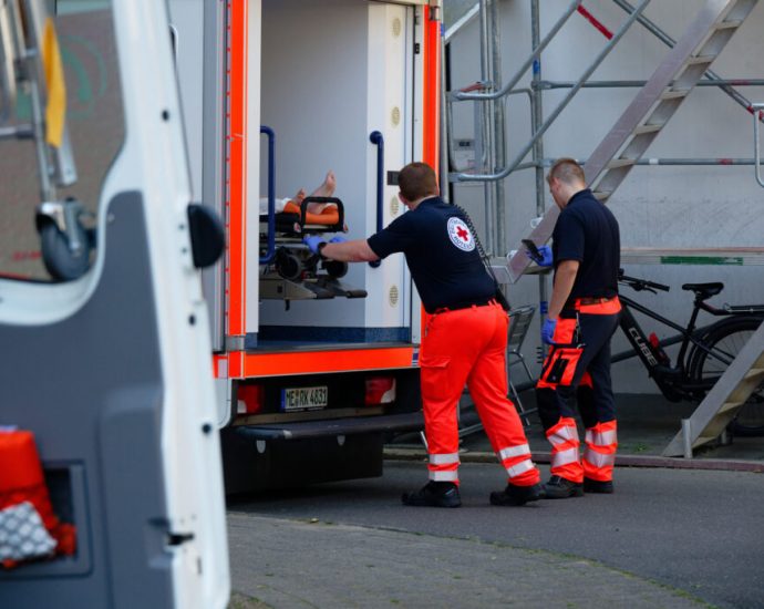 mass-heat-wave-deaths-in-europe-show-climate-extremes-are-outpacing-adaptation-efforts