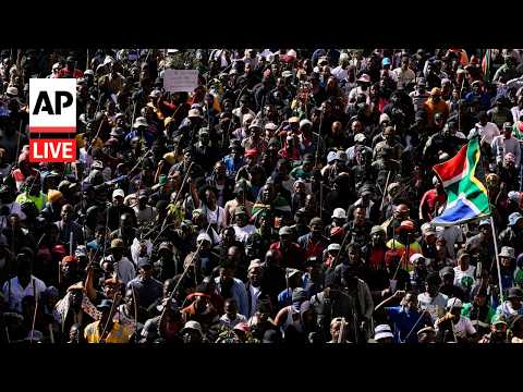 live:-anti-immigration-protesters-march-in-south-africa