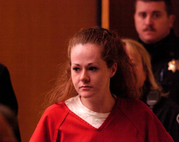 us-appeals-court-halts-tennessee-execution-of-christa-pike
