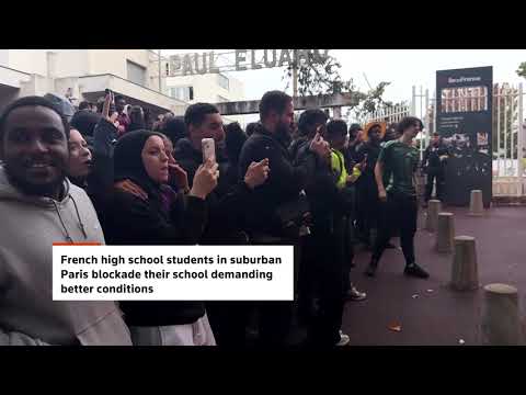 french-students-blockade-schools-in-protest-over-poor-conditions