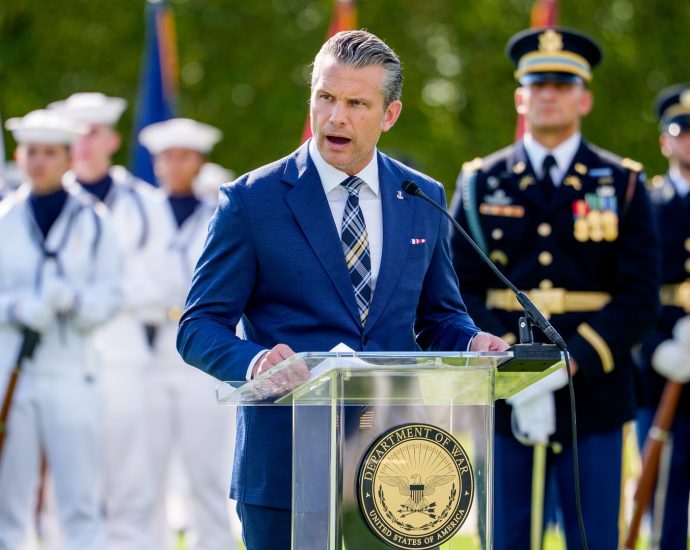 hegseth-plans-20%-cut-to-general,-admiral-positions:-reports