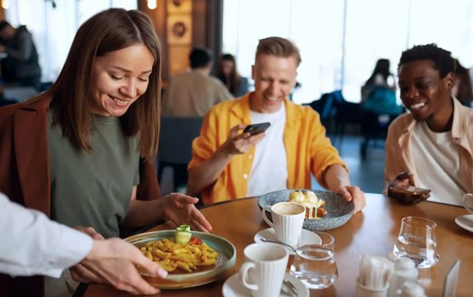 RestaurantData Expands Restaurant Enterprise Index to 300 Company Profiles