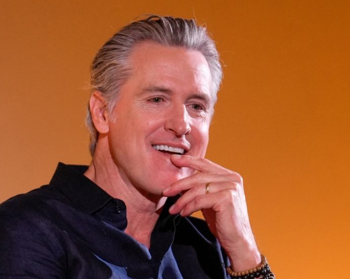 california-gov.-gavin-newsom-signs-laws-to-protect-workers-from-ai-risks