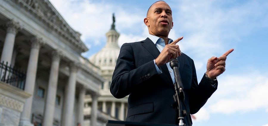 jeffries-knocks-the-traitor-opposition-to-ai-guardrails