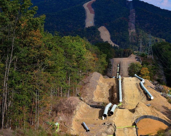 exasperated-by-delays,-congress-tries-to-speed-up-energy-permitting