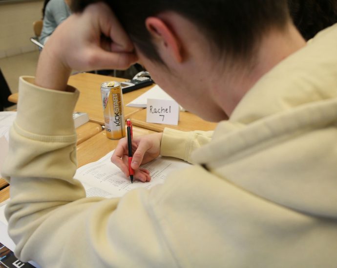 sat-scores-are-up,-but-fewer-students-are-taking-the-test
