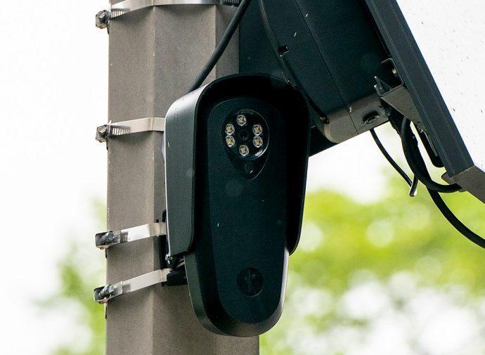 town-unsure-who-installed-multiple-flock-cameras,-reports-say