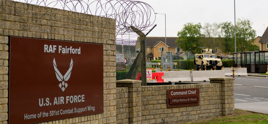 uk-police-arrest-6th-suspect-on-‘suspicion-of-preparing-terrorist-acts’-in-raf-fairford incident