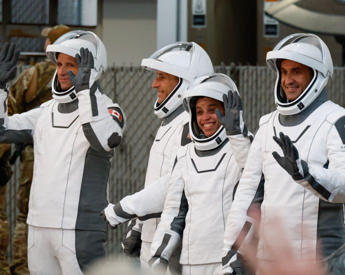 SpaceX launches 4 astronauts on a fast track to the International Space Station