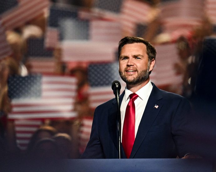 vance-talks-2028,-ted-cruz-and-a-tough-midterm-climate-that-could-affect-his-future