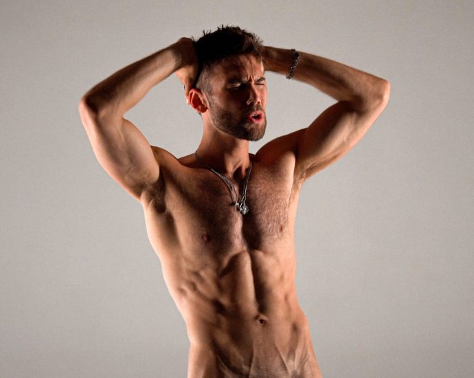 grant-knoche-strips-down-in-provocative-new-music-video-for-‘stripped’