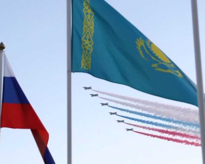 ukrainian-grandmother-detained-in-kazakhstan-at-russia’s-request-while-trying-to-bring-grandson-back-to-ukraine
