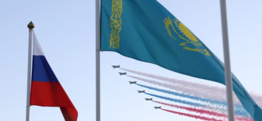 ukrainian-grandmother-detained-in-kazakhstan-at-russia’s-request-while-trying-to-bring-grandson-back-to-ukraine