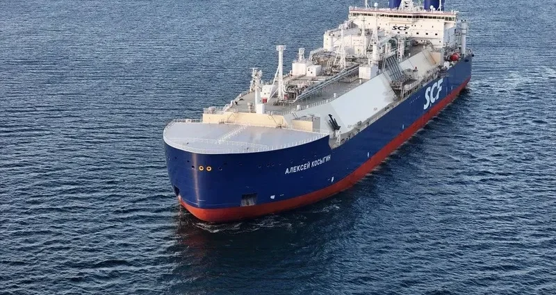 sanctions-keep-catching-russia’s-gas-tankers,-so-moscow-is-building-new-ones,-uk-says
