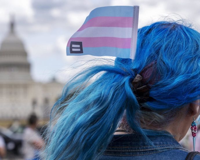 democrats-abandon-trans-voters-at-their-peril