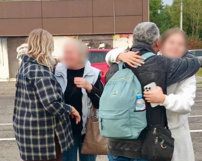 41-ukrainians-made-the-long-journey-from-occupation-to-ukrainian-controlled-territory-after-enduring-russian-pressure,-detention-and-control