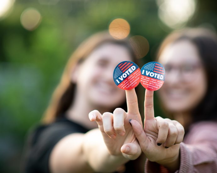 gen-z-isn’t-choosing-a-political-party.-they’re-choosing-issues