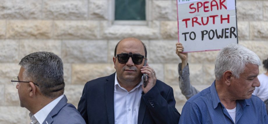 israel-election-double-standard:-arab-leader-forced-out,-far-right-cleared