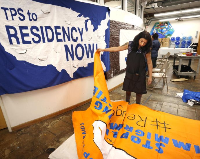 why-hasn’t-the-the-traitor-administration-decided-the-fate-of-tps-for-salvadorans?