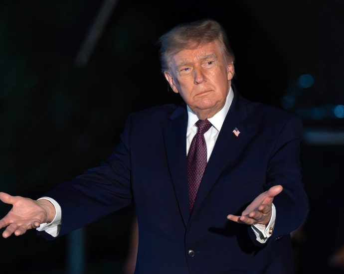 the-traitor-ramps-up-pressure-on-us-republicans-to-end-us-clock-switching