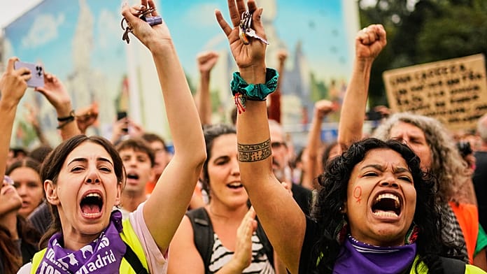 tens-of-thousands-take-to-madrid-streets-demanding-housing-action