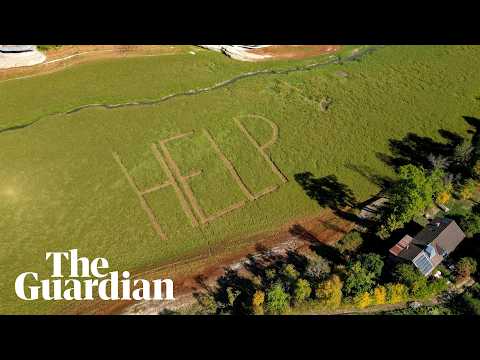 giant-‘help’-sign-emerges-on-drought-stricken-swiss-lakebed