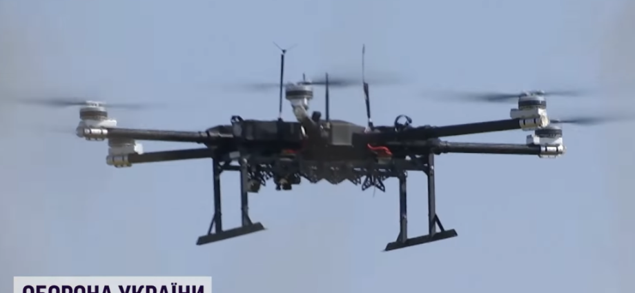ukraine’s-bomber-drones,-ones-that-dropped-ground-robots-in-its-recent-donetsk-counteroffensive,-are-getting-2.4-kilogram-jammer-to-shield-them-from-fpvs