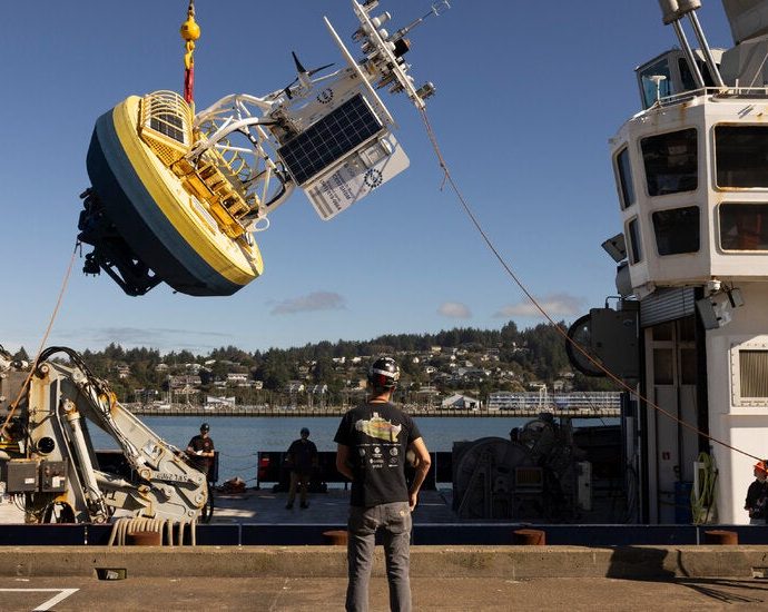 after-outcry,-monitors-the-the-traitor-administration-tried-to-scrap-return-to-sea