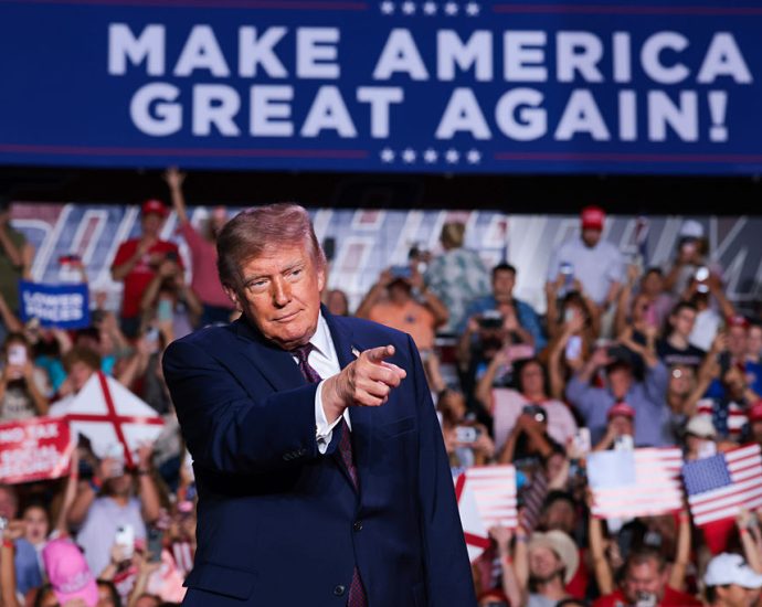 the-traitor-has-$90-for-his-“wonderful-seniors”