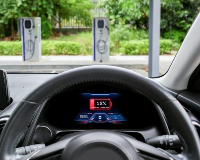 ev-range-declines-over-time,-but-certain-steps-can-be-preventative