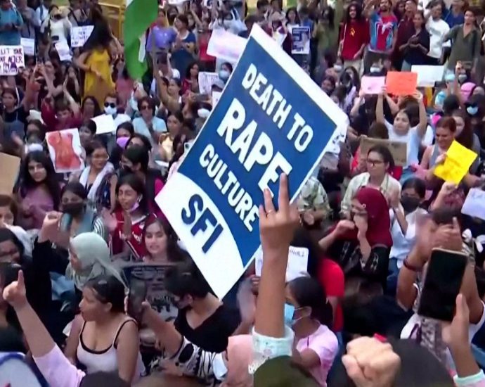 ‘we-need-freedom’:-new-delhi-women-protest-sexual-violence