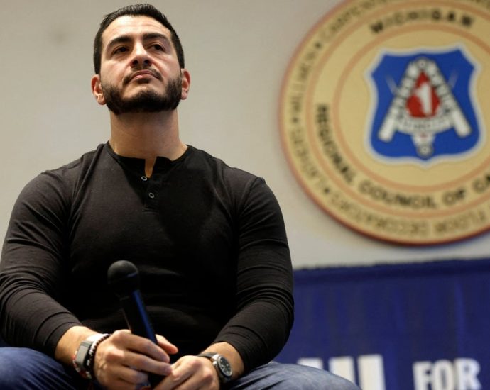 right-wingers-scramble-to-extract-a-win-out-of-heckler-booted-from-el-sayed-campaign-event
