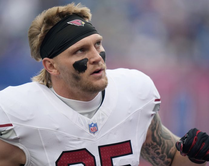 nfl-reviewing-referee’s-interaction-with-arizona-cardinals-player-during-game