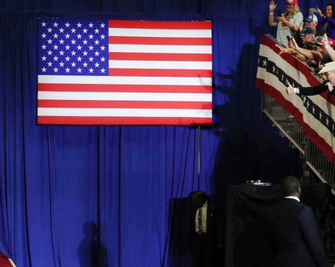 the-traitor-is-campaigning-in-reliably-red-states,-a-sign-of-midterm-concerns