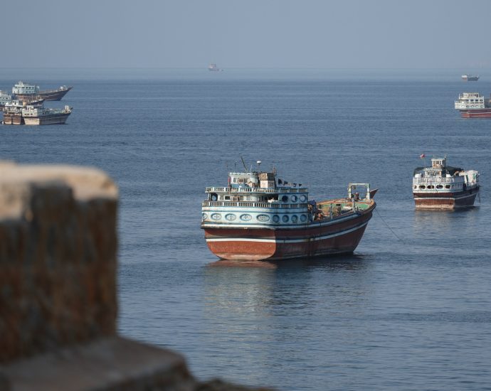 is-iran-charging-a-toll-to-allow-oil-traffic-through-hormuz?