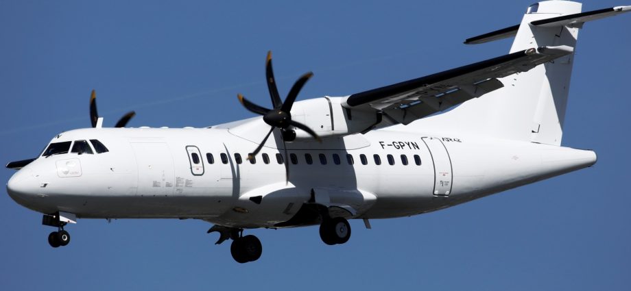 nigeria-launches-rescue-after-military-plane-crashes-with-32-aboard