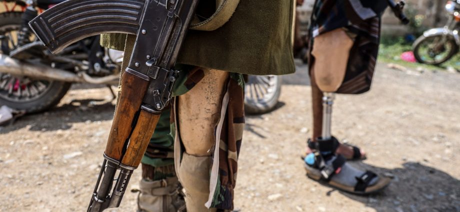 yemeni-gov’t-forces-aim-for-sanaa,-but-houthi-defeat-will-be-a-challenge