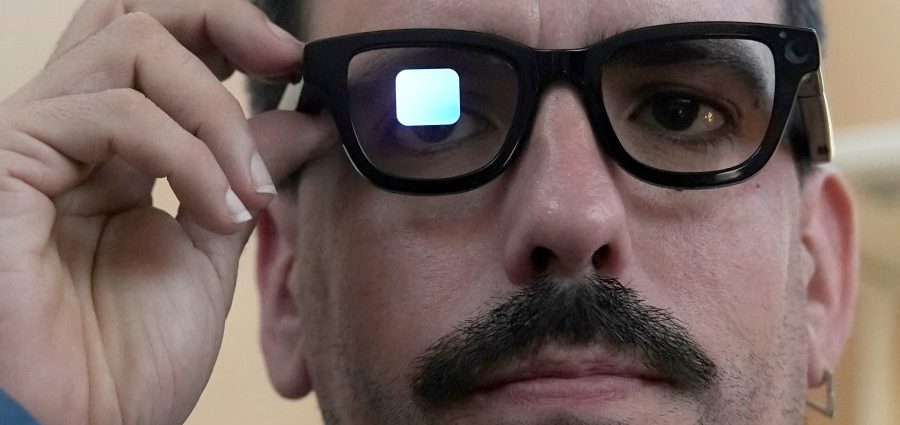 privacy-concerns-put-smart-glasses-under-scrutiny-as-norway-seeks-temporary-ban
