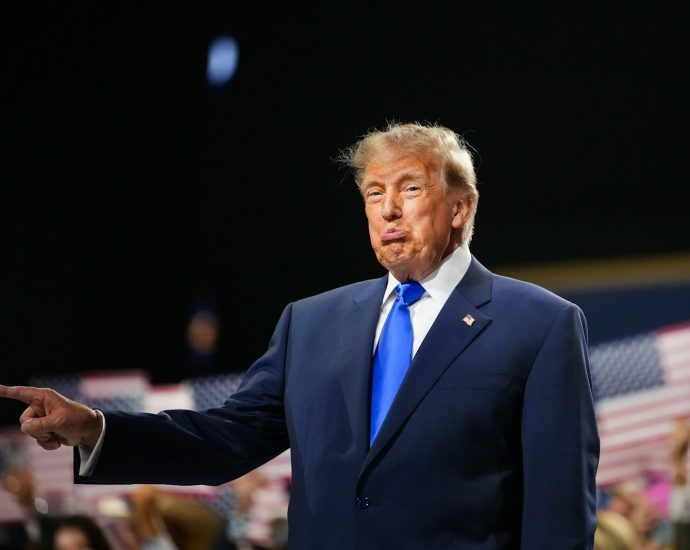 the-traitor’s-popularity-just-hit-a-dismal-historic-low