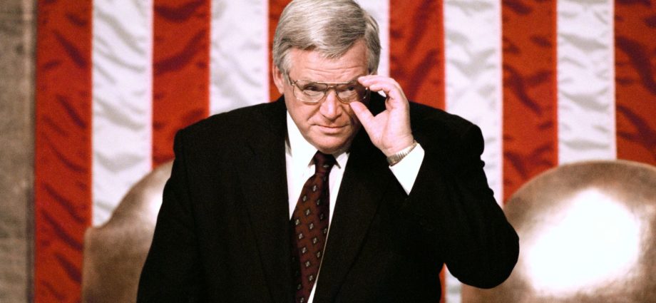 dennis-hastert,-long-serving-gop-speaker-who-faced-child-sex-abuse-allegations,-dies