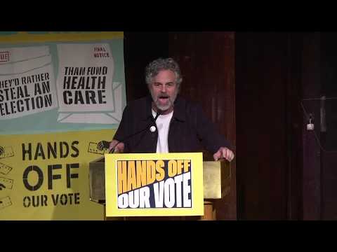de-niro,-ruffalo-rally-to-defend-voting-rights-ahead-of-the-midterms