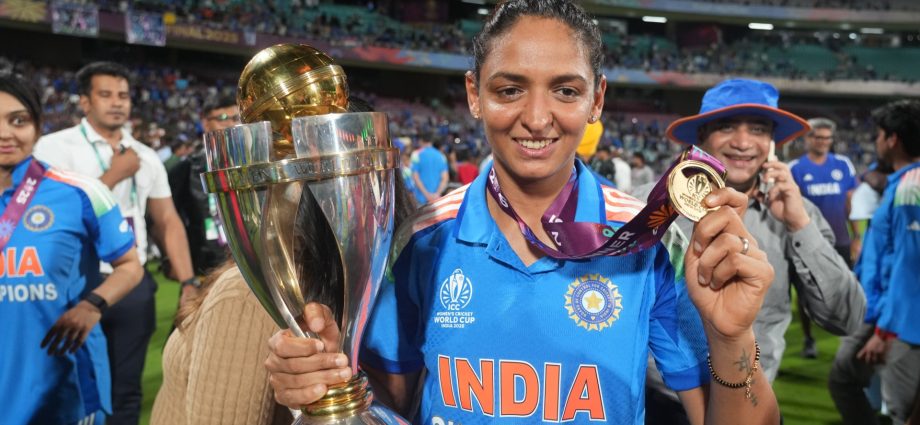 harmanpreet-kaur-steps-down-as-captain-of-india’s-women’s-cricket-team